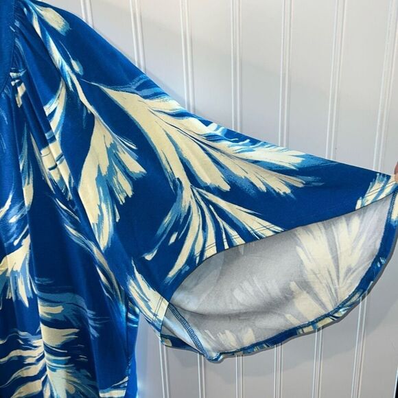 Cupio Flutter Sleeve Blouse Top Women’s 1XL Blue White Tropical Pullover VNeck - Picture 2 of 6